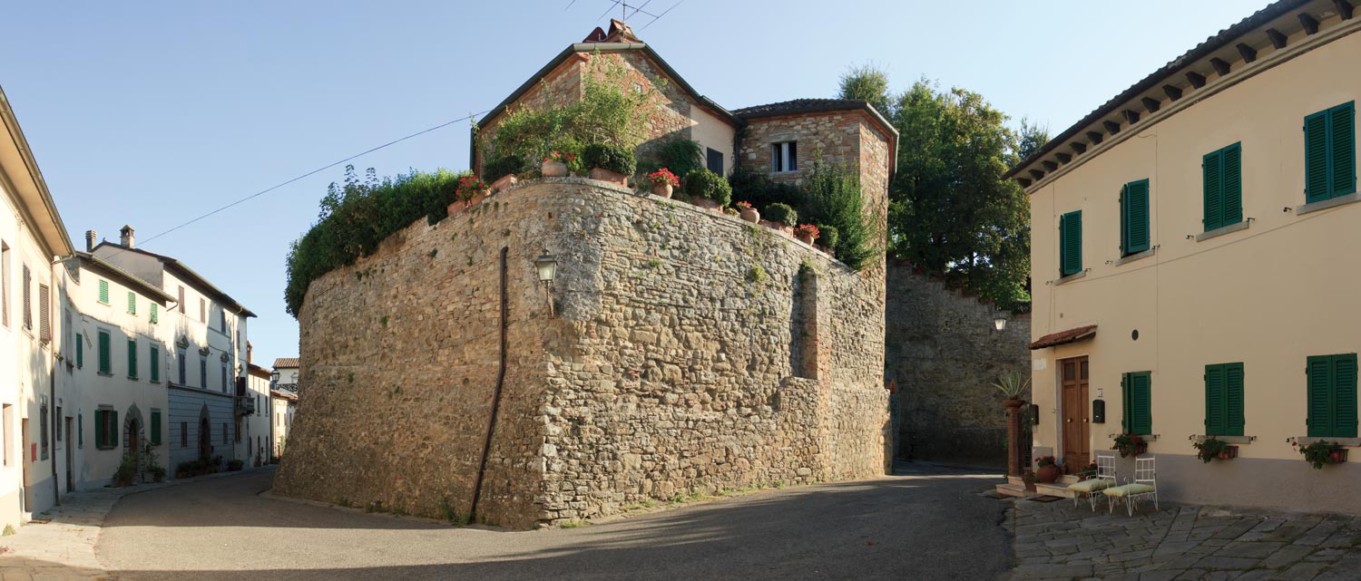 monterchi_mura